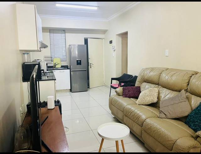 1 BEDROOM APARTMENT FOR SALE IN UMHLANGA RIDGE